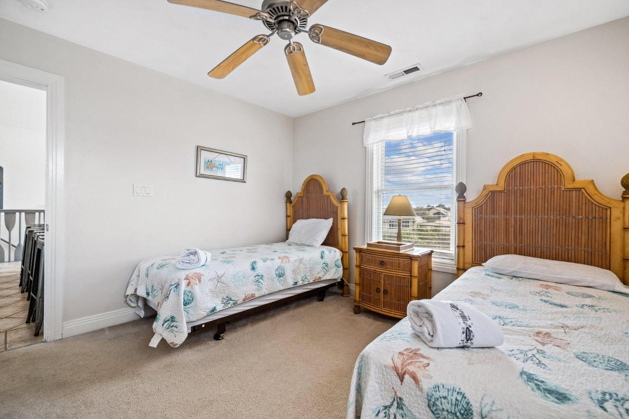 Anthem Of The Sun Villa Virginia Beach Bagian luar foto