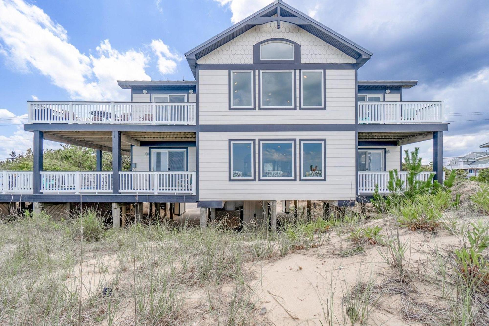 Anthem Of The Sun Villa Virginia Beach Bagian luar foto