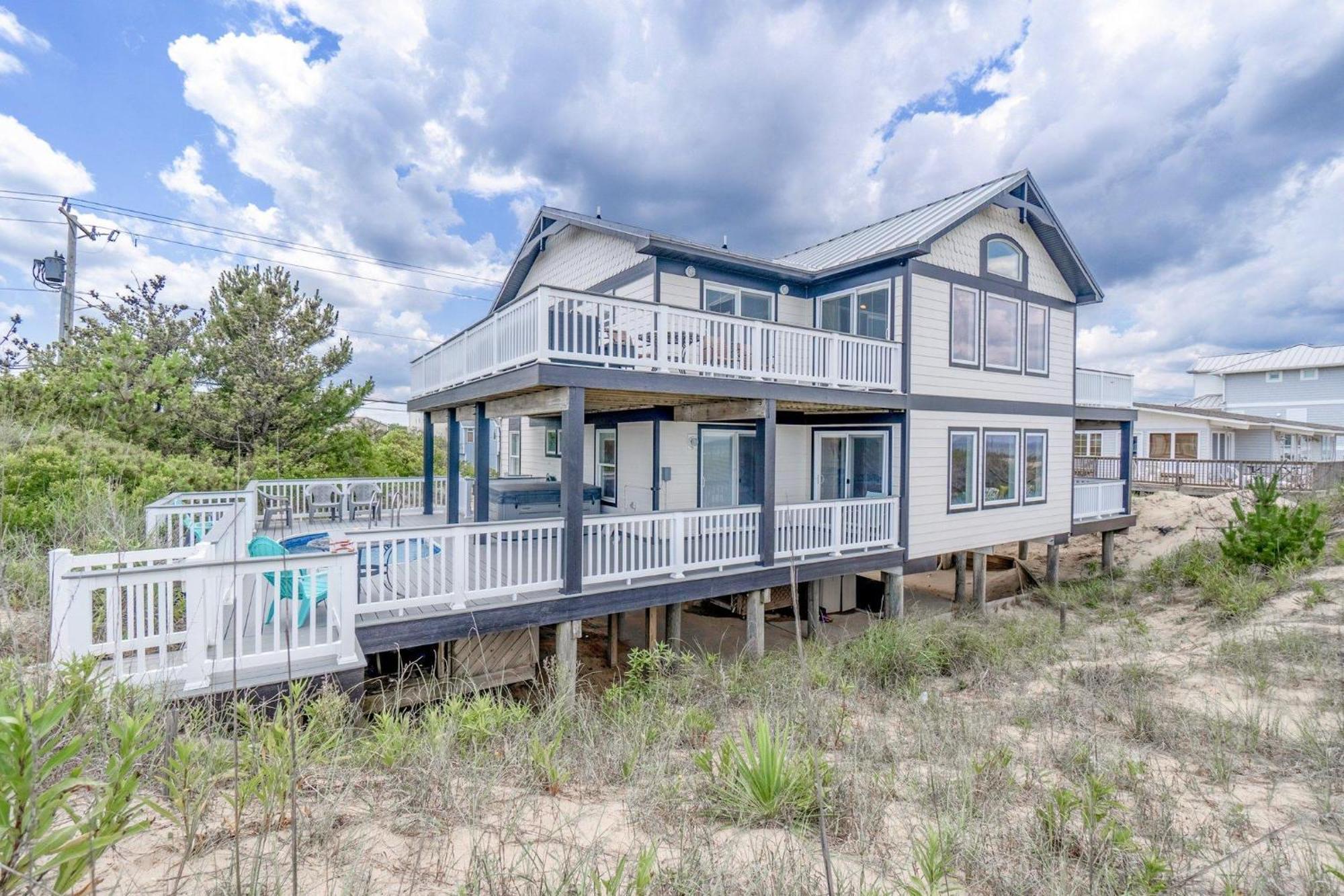 Anthem Of The Sun Villa Virginia Beach Bagian luar foto